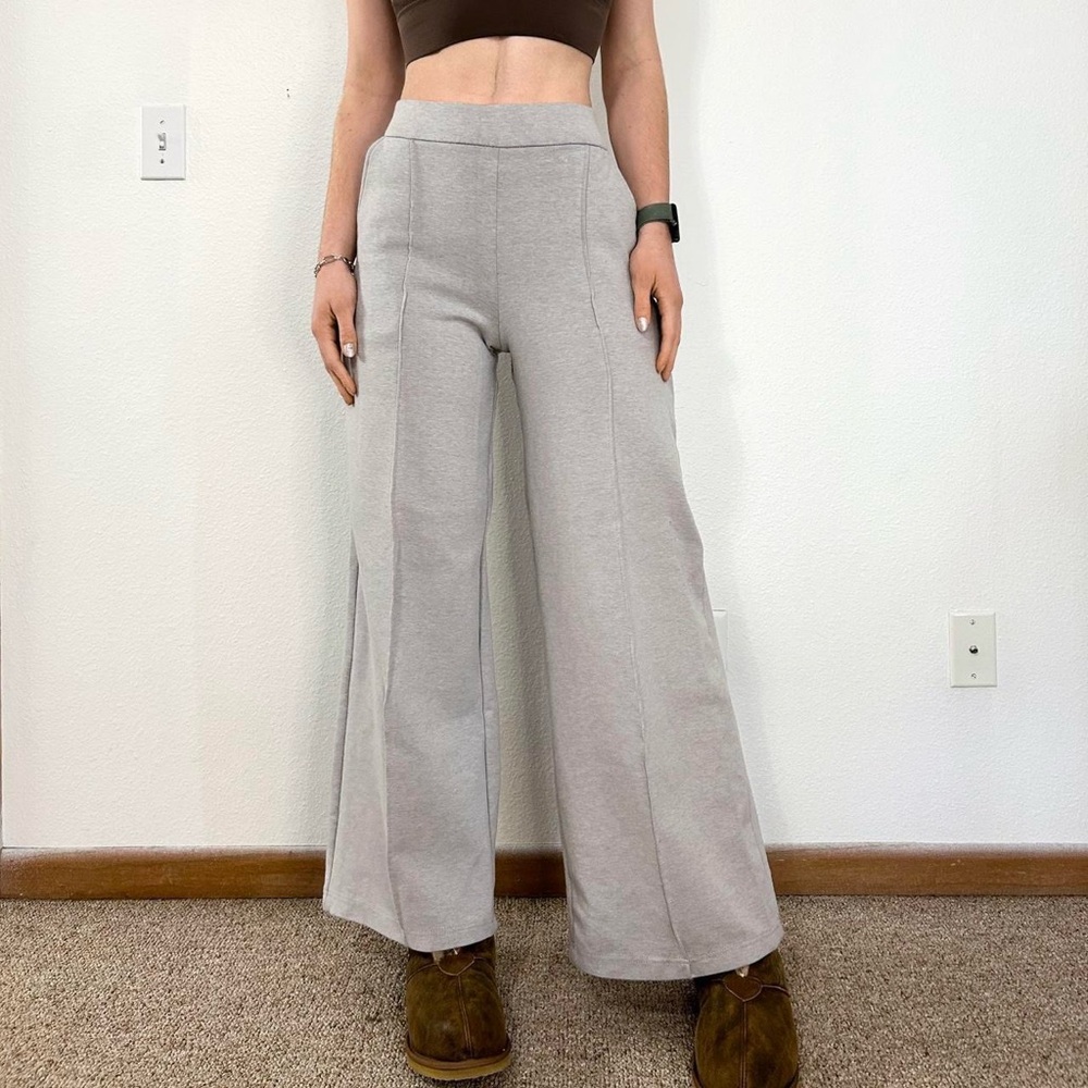 wide leg sweatpants
